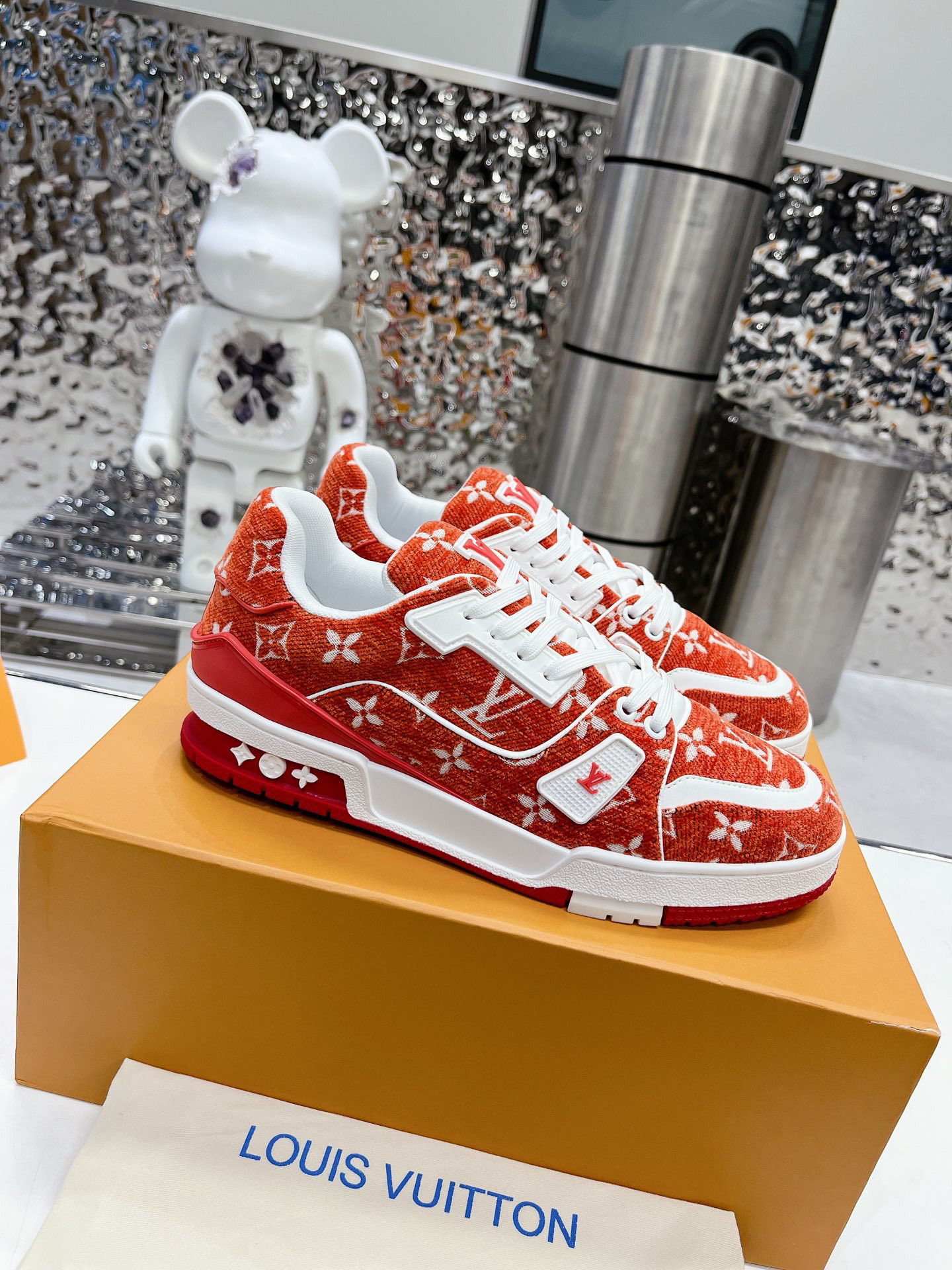 LVT SNEAKERS