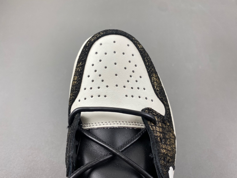 Air Jordan 1 High OG Xuanwu Year of the Snake IB3165-091