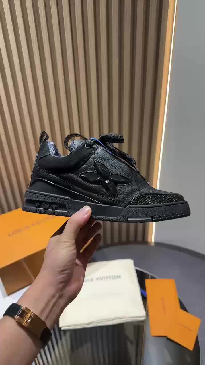 LVT SNEAKERS
