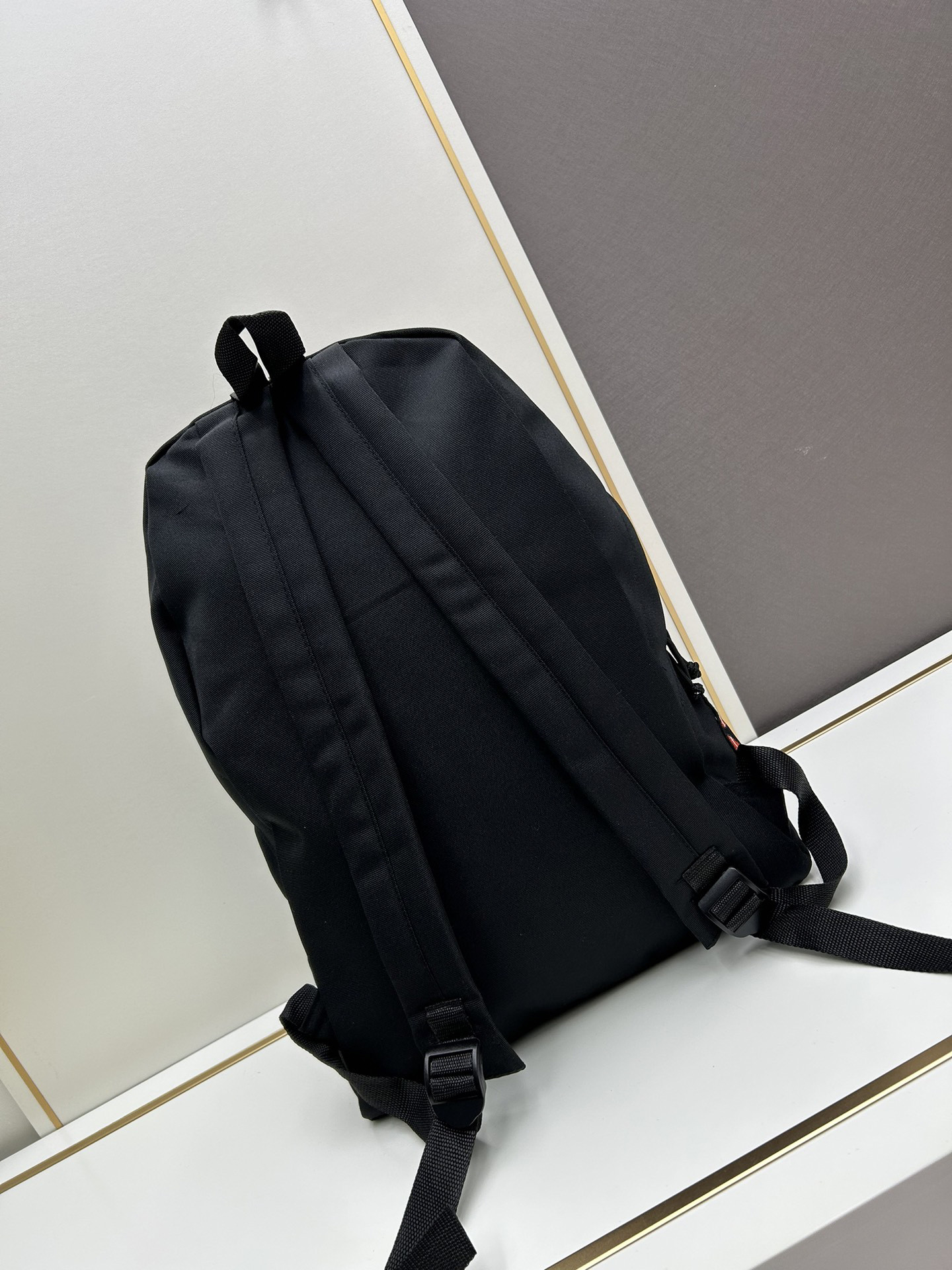 Ba1en*iaga purse