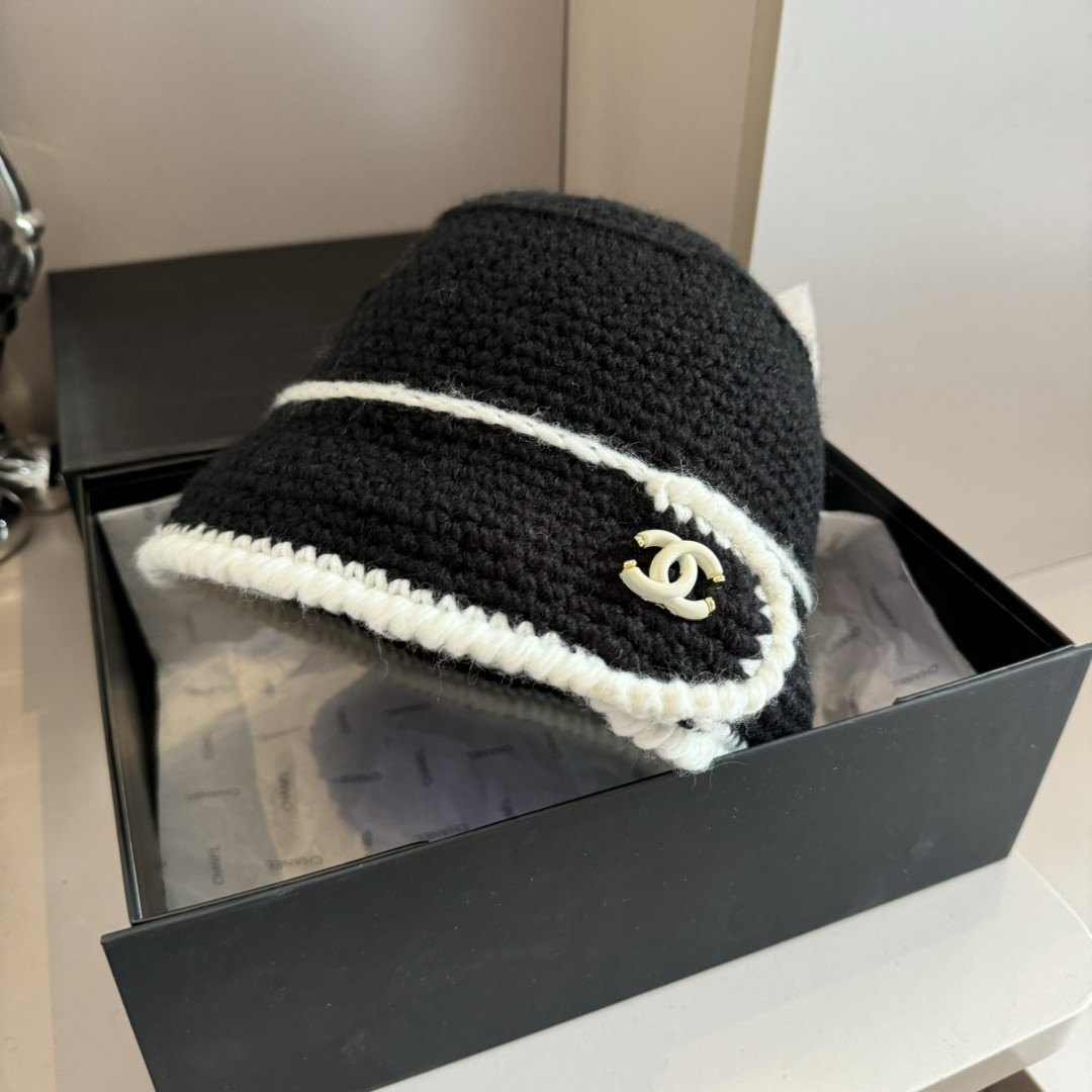 C Hat