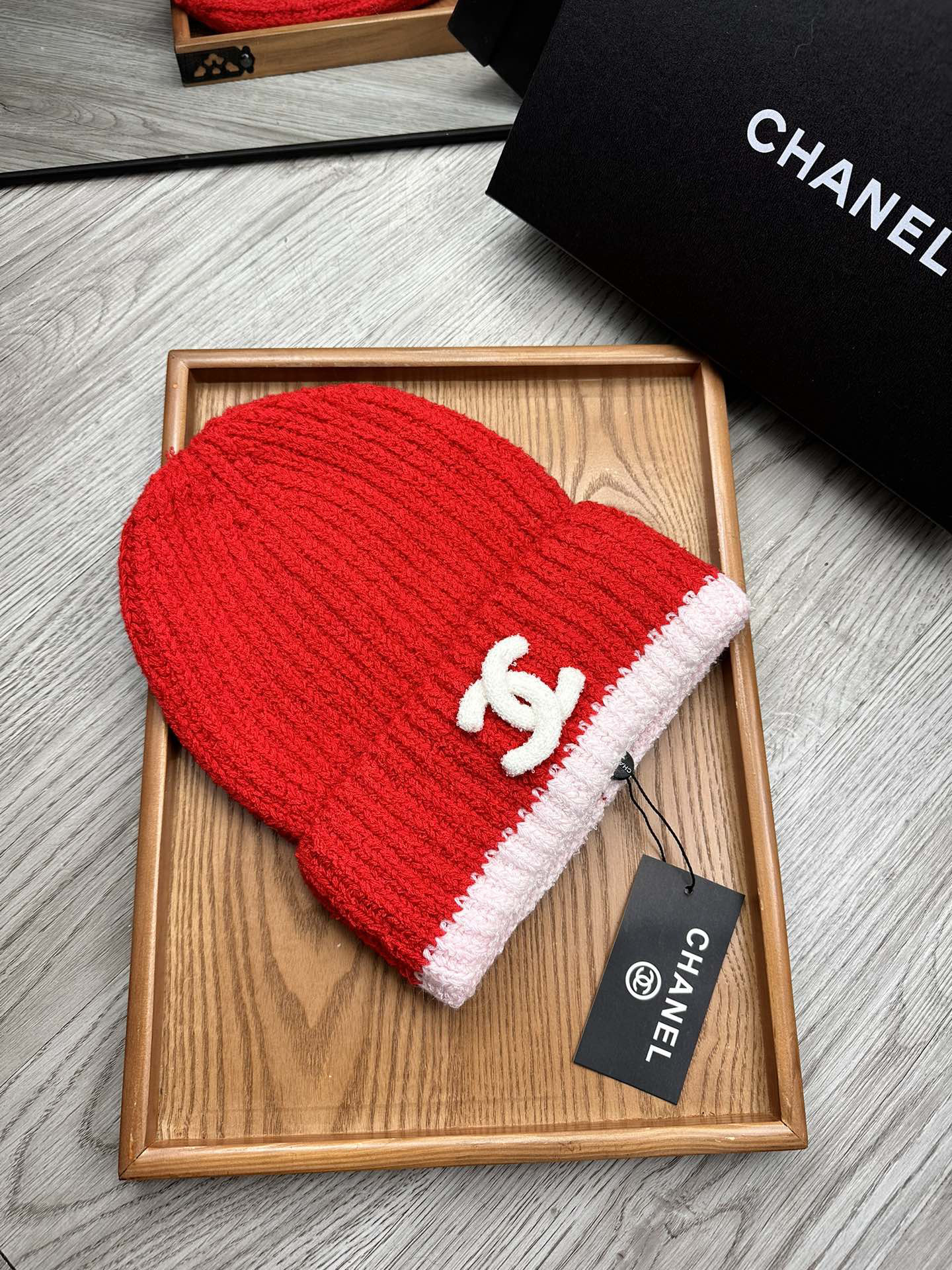 C Hat