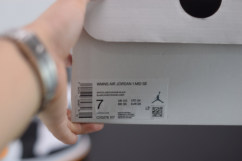 air jordan 1 mid laser orange black cv5276-107