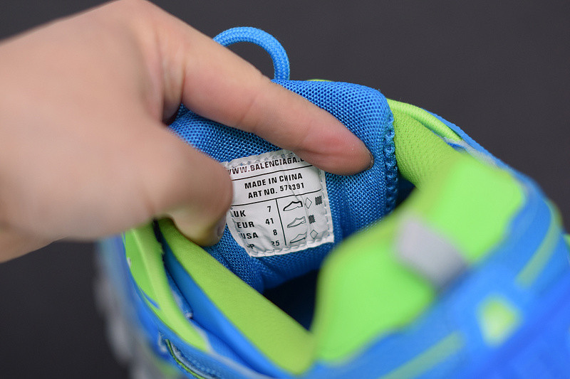 bc track sneaker