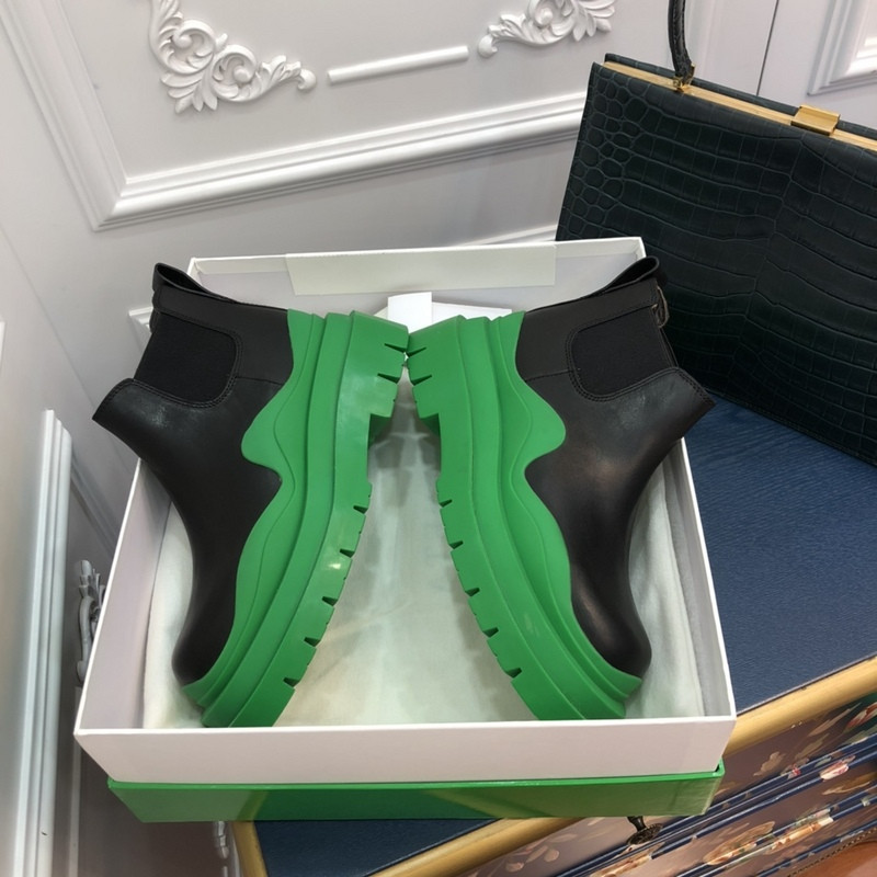 Bo*te*ga ve*ne*ta sneaker