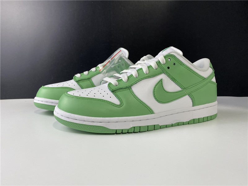 nike dunk low “green glow” cu1726-188