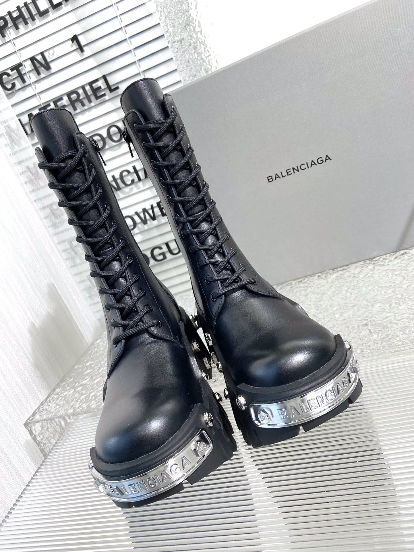 BC BOOTS