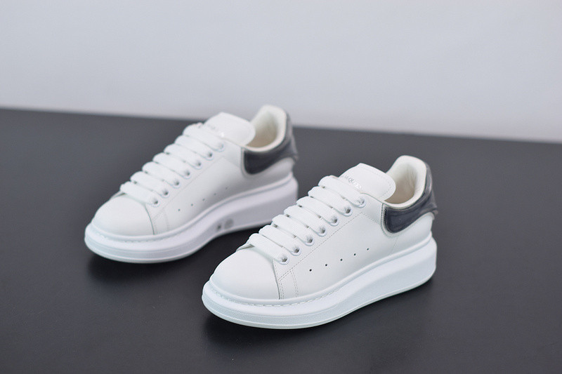 alexer mceen sneakers