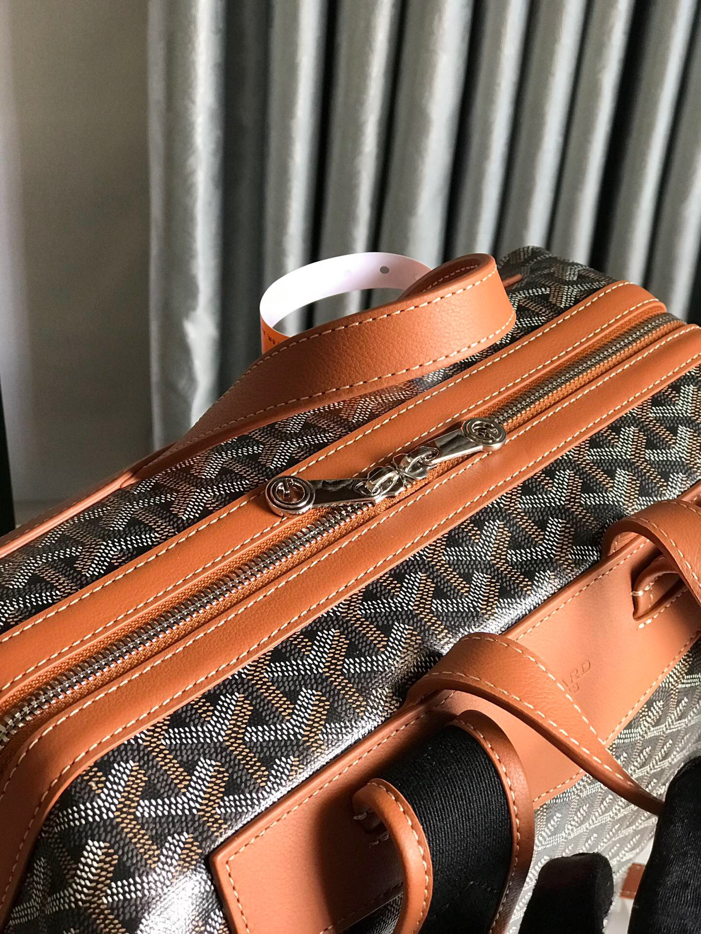 G09ard purse