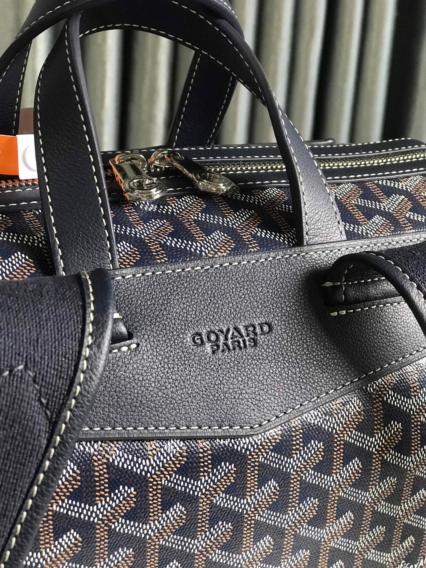 G09ard purse