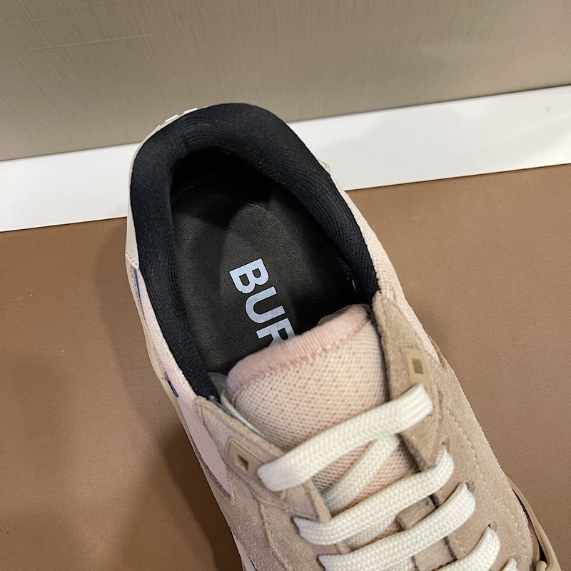 B**rry sneaker