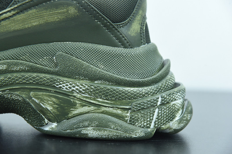 bc triple s trainer