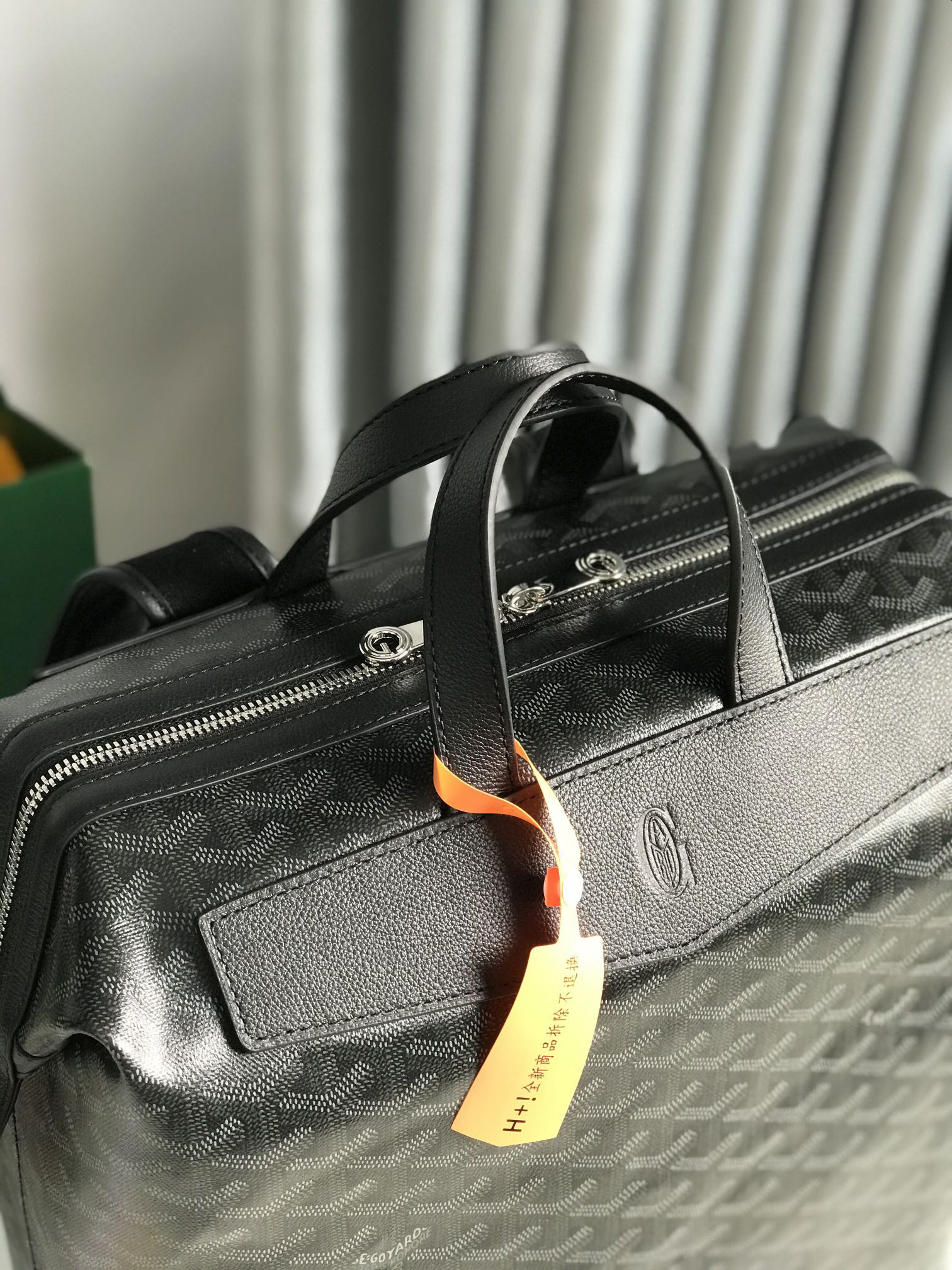 G09ard purse