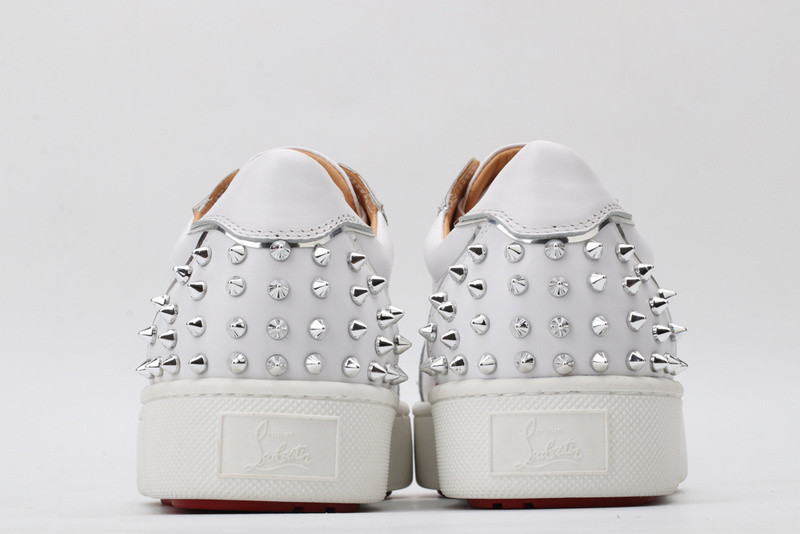 chian louin low top sneaker