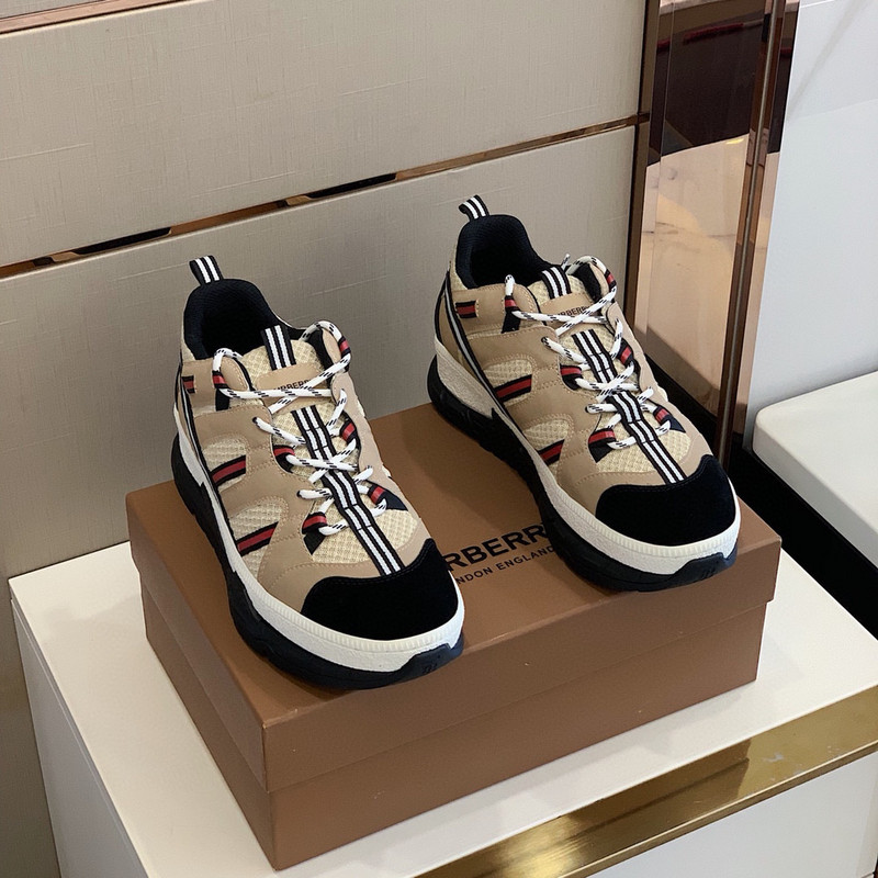 B**rry sneaker