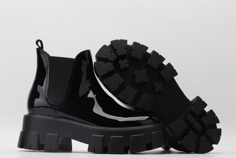 pr sneaker