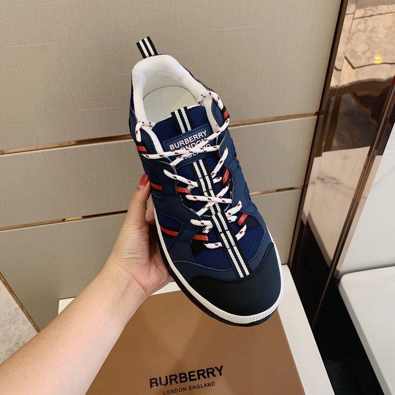 B**rry sneaker