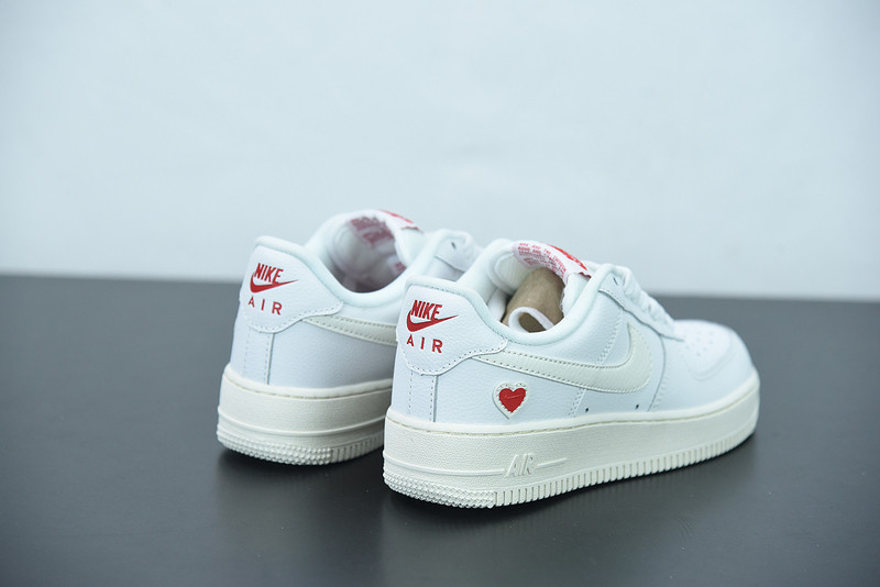 nike air force 1 low valentines day（2021）dd7117-100