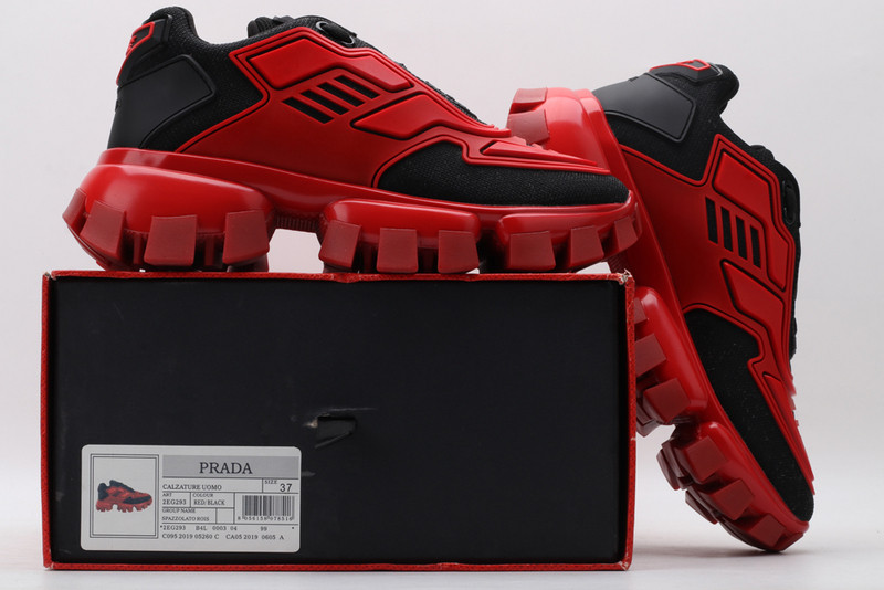 pr sneaker