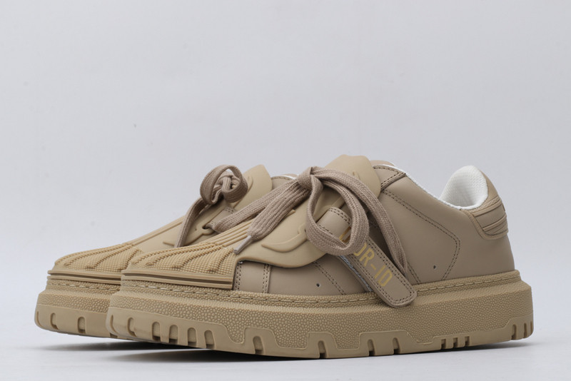 dio* sneaker
