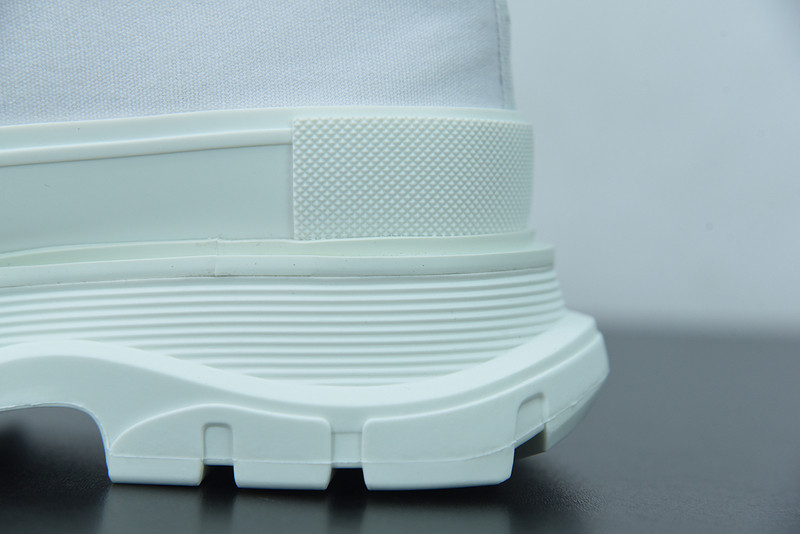 alexer mceen sneakers