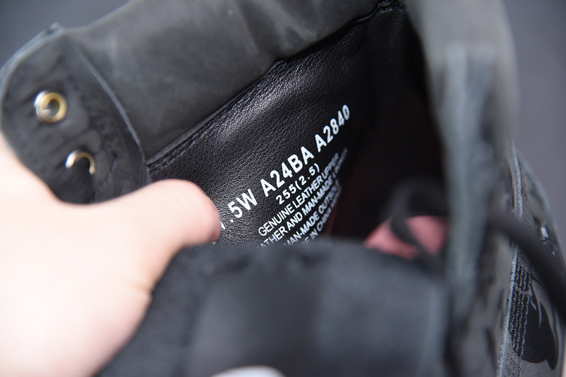 Timb**1*nd sneaker