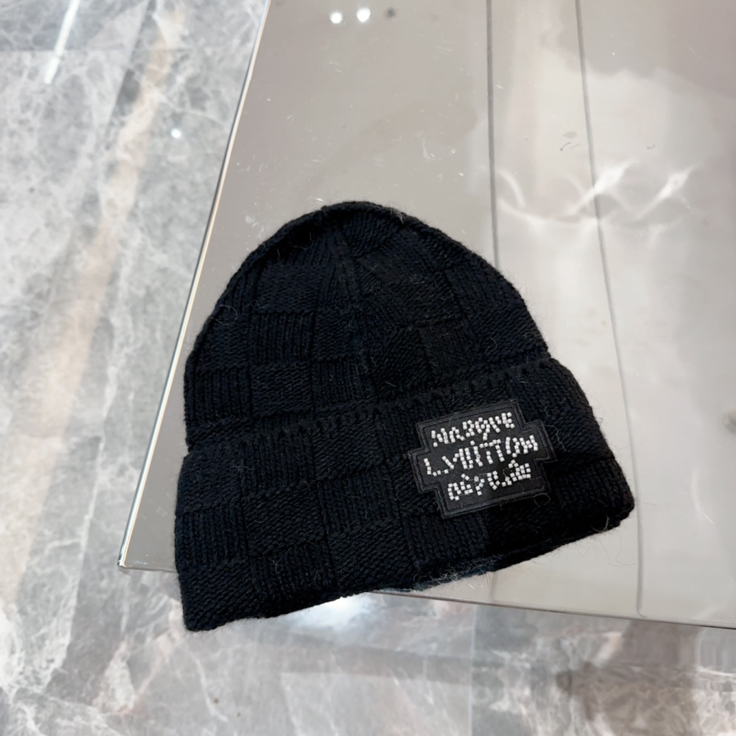 lvt Hat