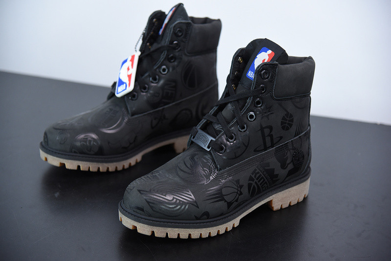 Timb**1*nd sneaker