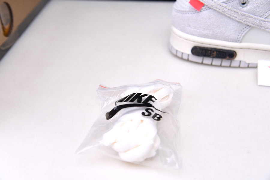 of x dunk low 