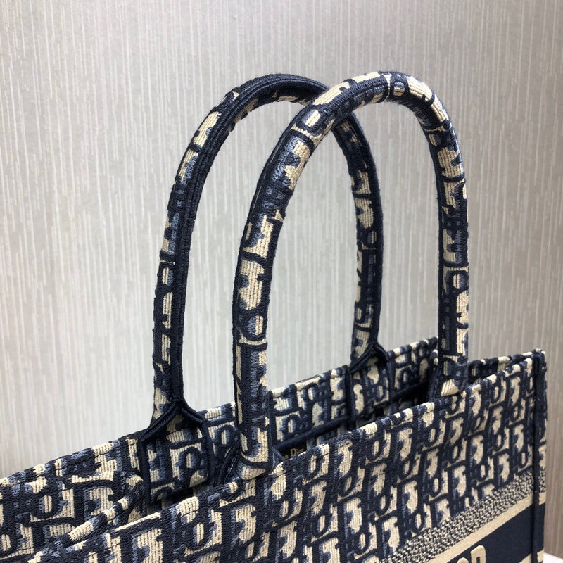 D10r bag