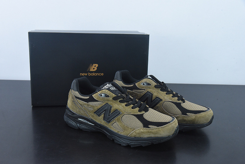 new balance sneaker