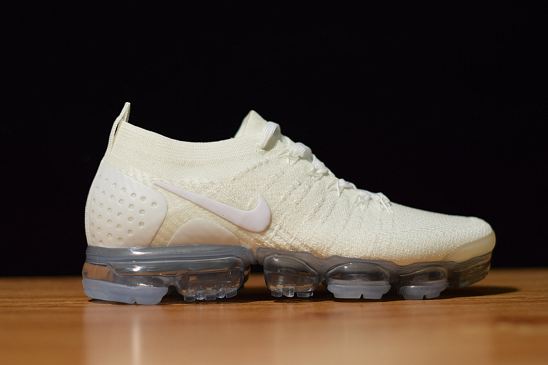 nike air vapormax flyknit 2 white pure platinum 942842-100