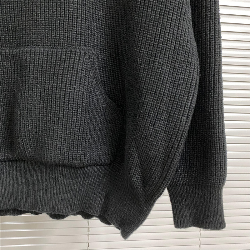 Ce1i*e clothes