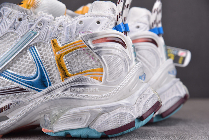 Ba*len*cia*ga runner sneaker