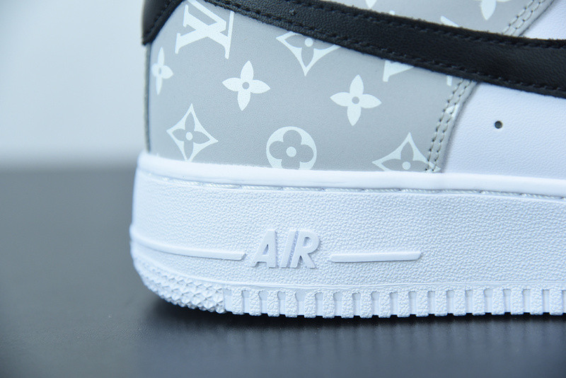 lvt x nike air force1