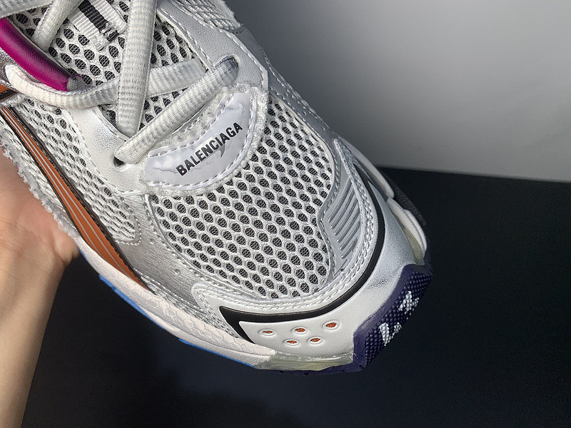 Ba*len*cia*ga runner sneaker