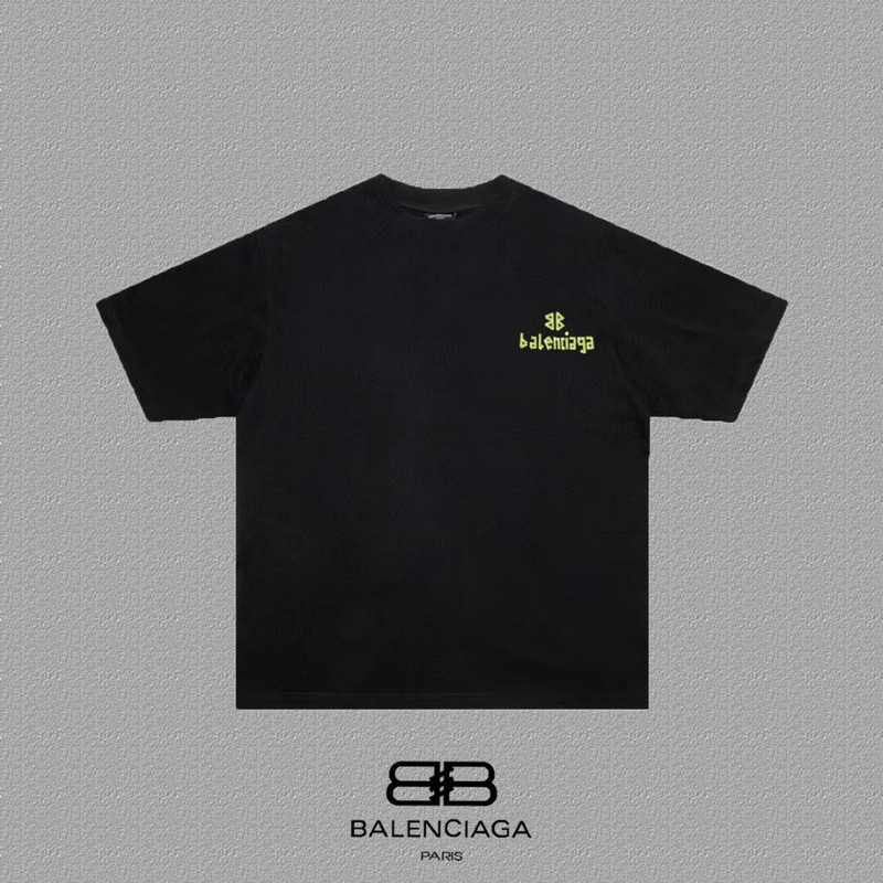 Ba*len*cia*ga clothes