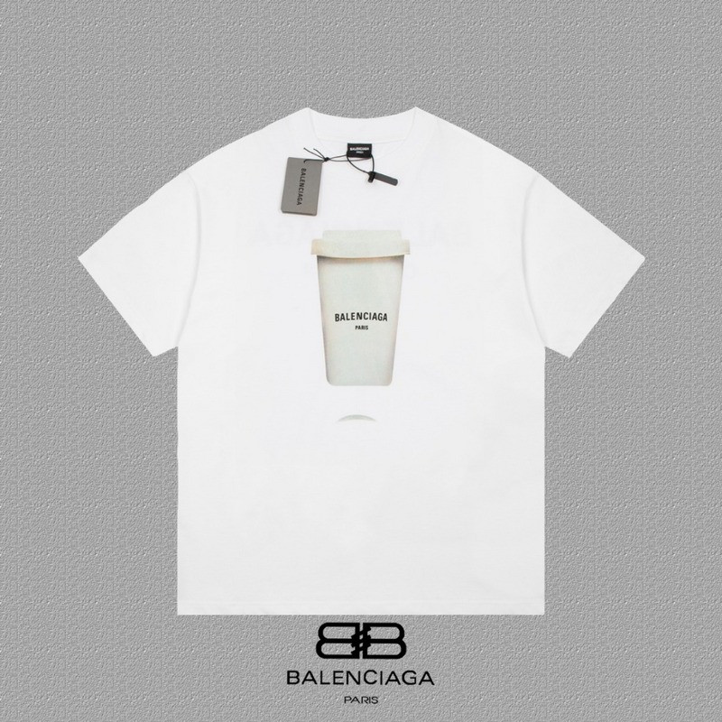 Ba*len*cia*ga clothes