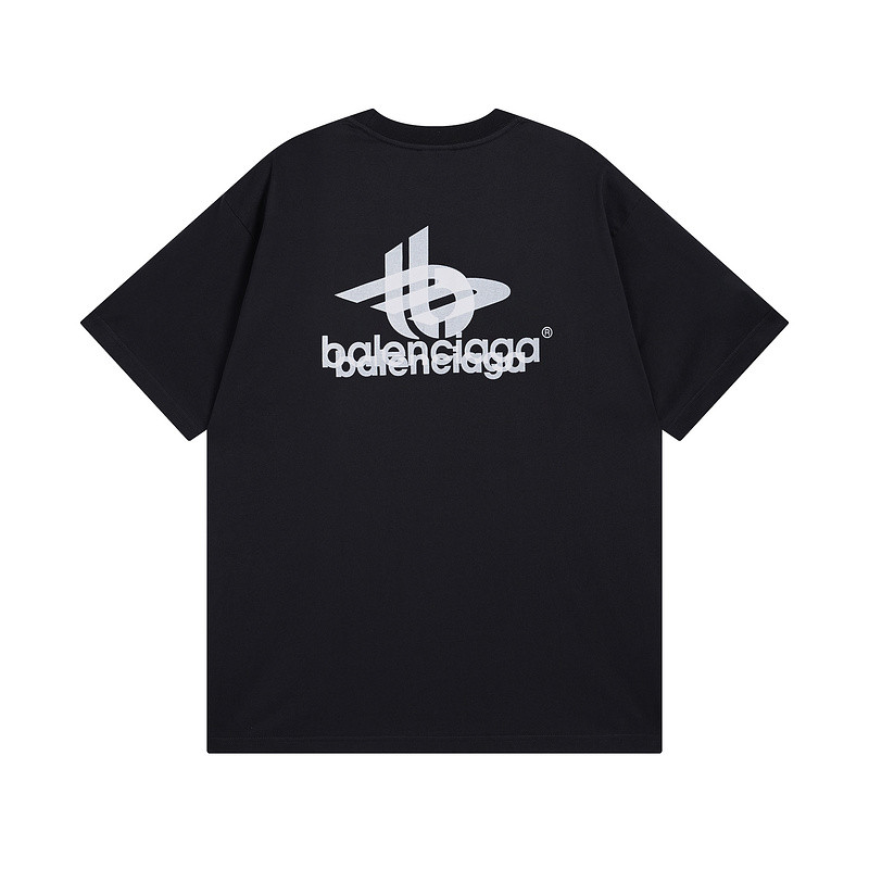 Ba*len*cia*ga clothes