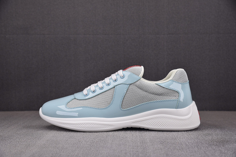 pr sneaker