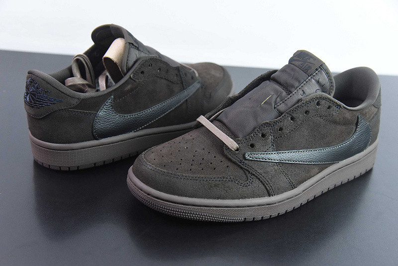 Travis Scott x Air Jordan 1 Low OG “Velvet Brown” DM7866-202