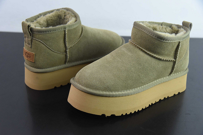 UGG