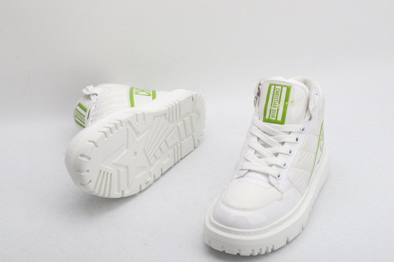 dio* sneaker