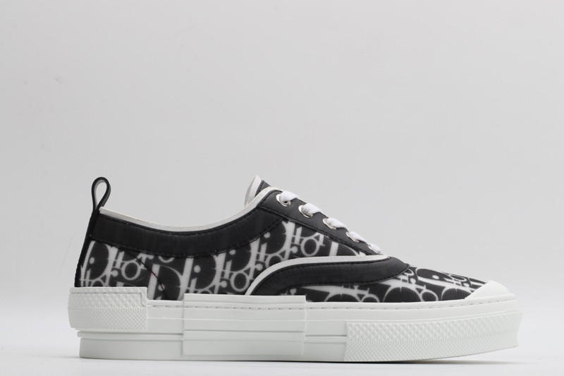 dio* x converse sneaker