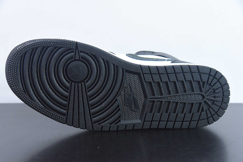 air jordan 1 mid panda elephant fb9911-001