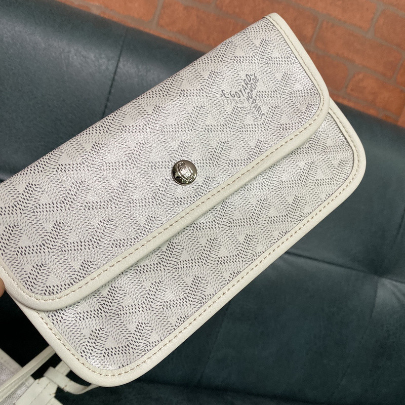 G09ard purse