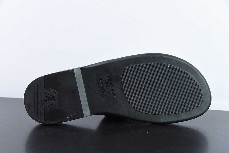 lvt sandals