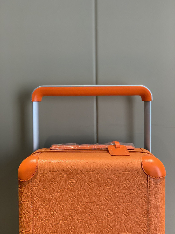 LVT HORIZON four-wheeled trolley case