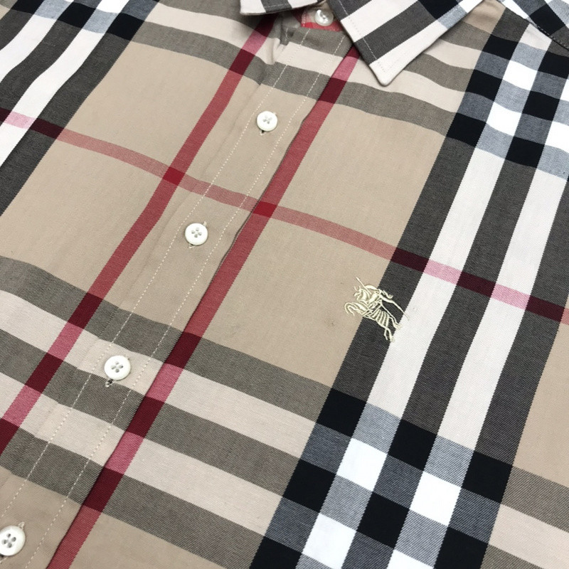 B**rry clothes