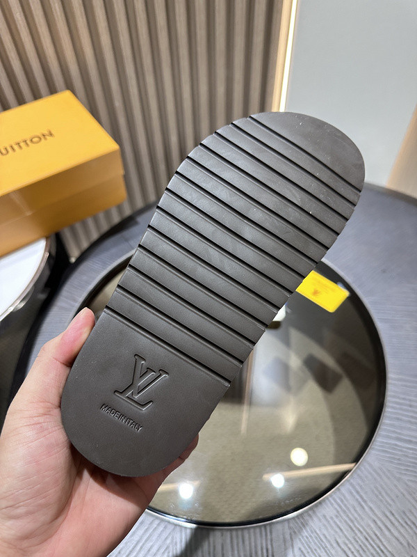 lvt sandals